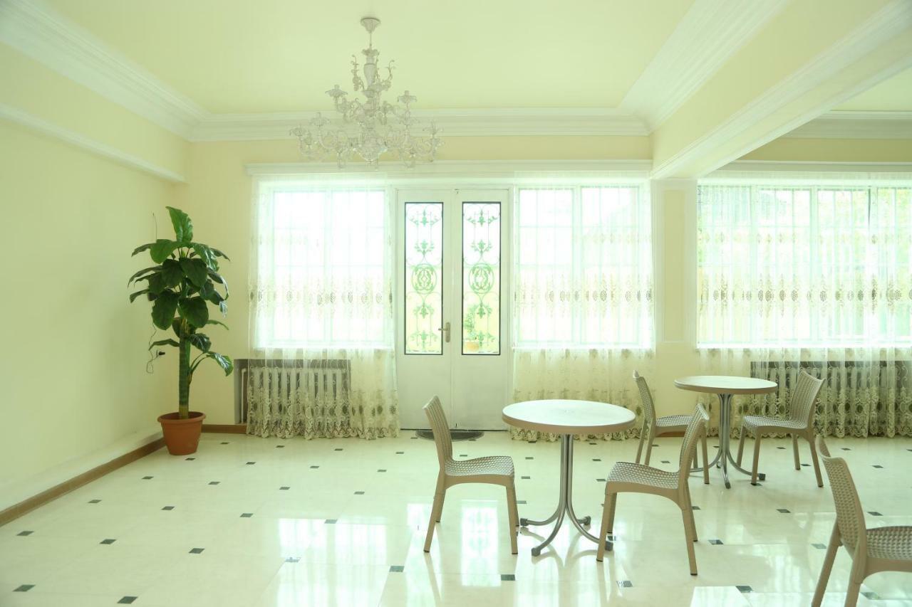 Apartments City On The Palm Tbilisi ภายนอก รูปภาพ